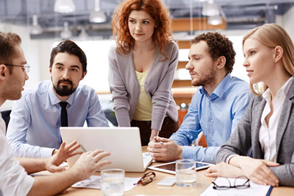 追讨欠款：能否通过其家属获取欠款人信息？